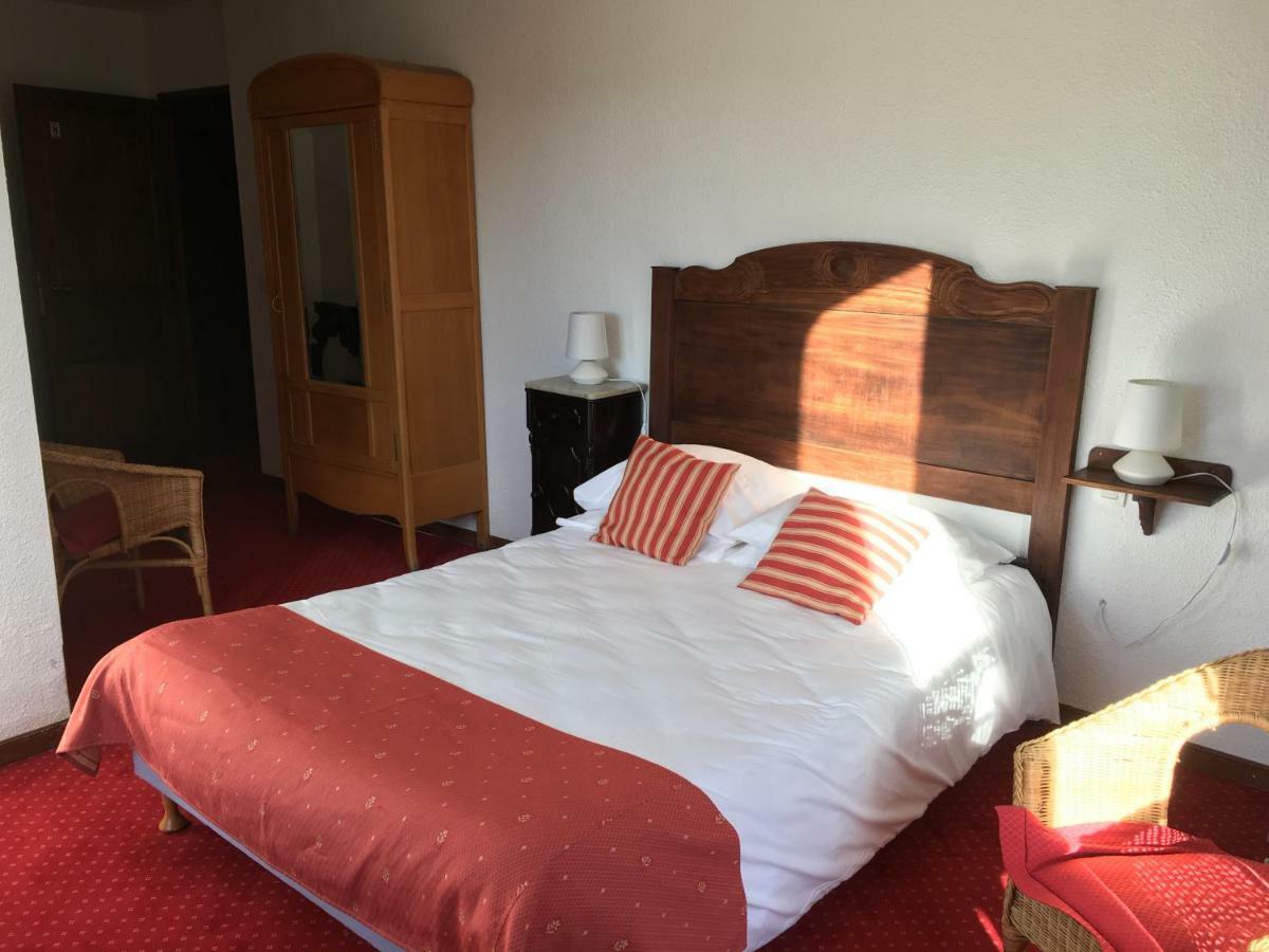 L'Auberge Catalane Latour-de-Carol Zewnętrze zdjęcie