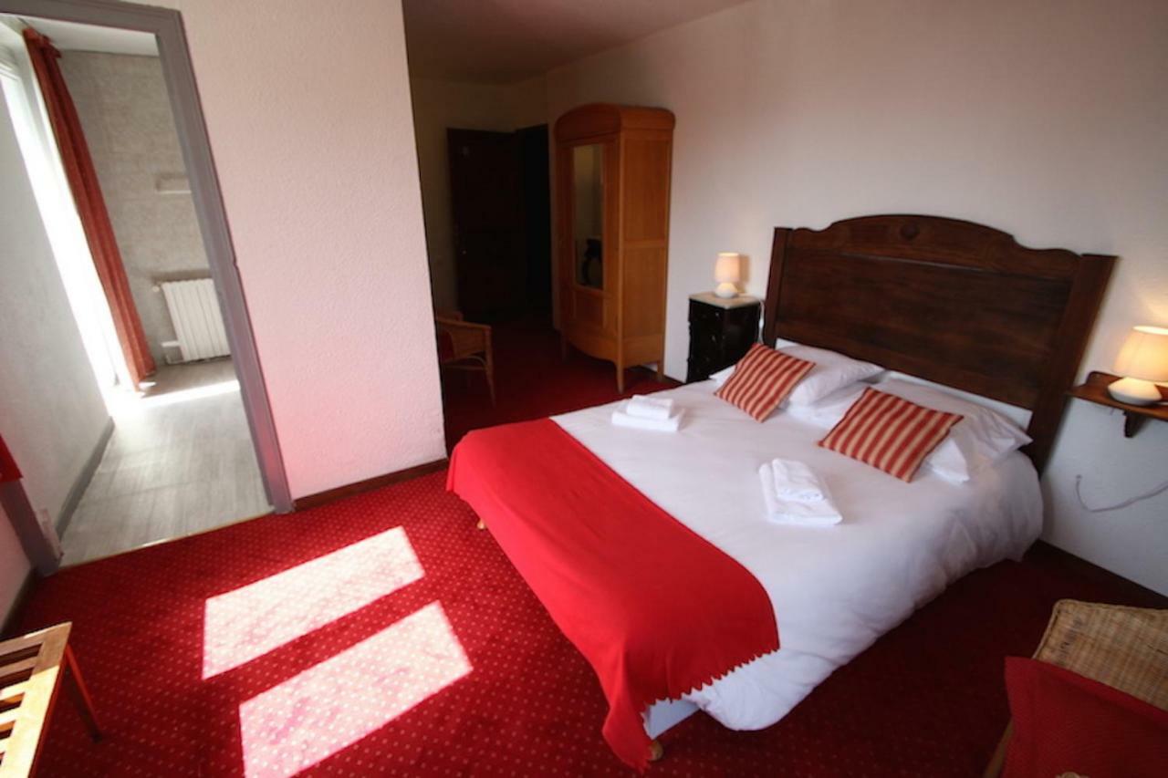 L'Auberge Catalane Latour-de-Carol Zewnętrze zdjęcie