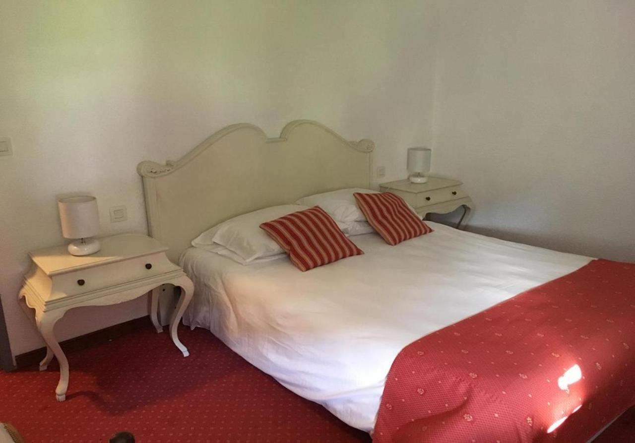 L'Auberge Catalane Latour-de-Carol Zewnętrze zdjęcie